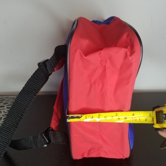 1997 Dr Seuss And His Friends Kids Backpack Small Yellow Red Blue Vintage - Picture 5 of 10